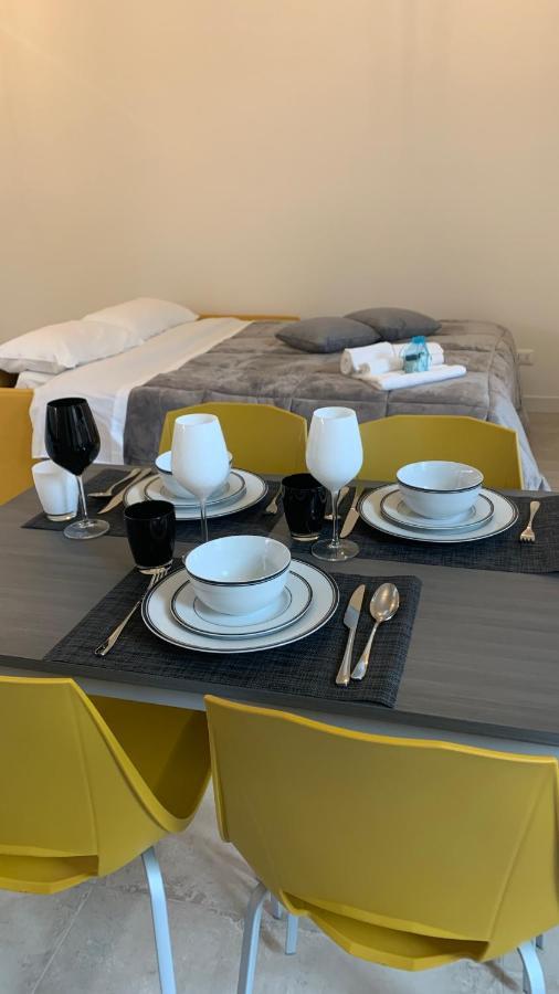 Dimora Di Privacy Fronte Parco E Ospedale Di Monza Apartman Lissone Kültér fotó