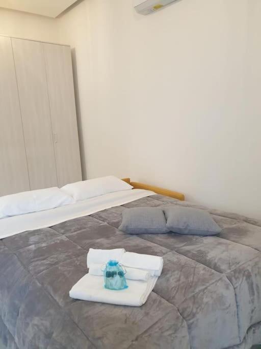 Dimora Di Privacy Fronte Parco E Ospedale Di Monza Apartman Lissone Kültér fotó